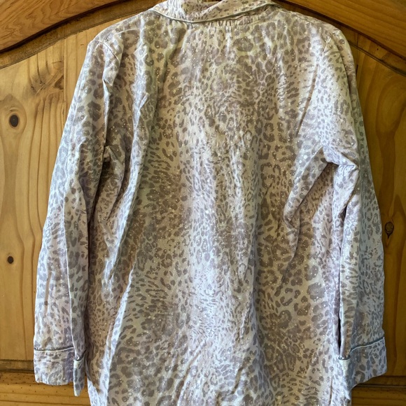 Women Victoria’s Secret gray purple cheetah print 2 piece pajamas size M Long - Picture 6 of 9
